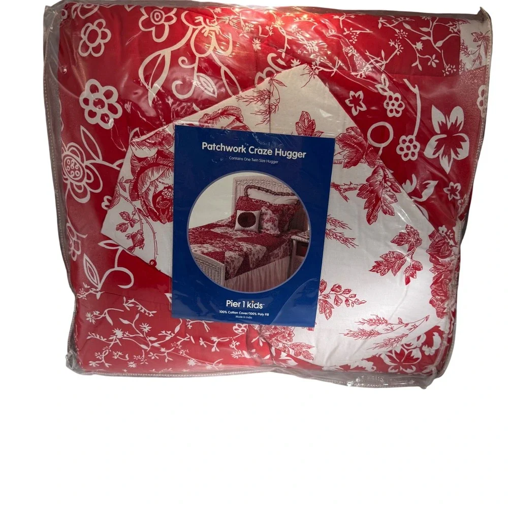 Pier 1 Kids Patchwork Craze Hugger Twin Red White Floral Toile Cotton Bedding